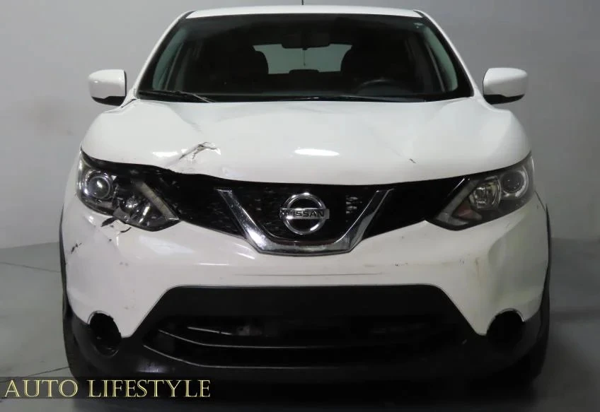 2017 Nissan Rogue - Image 12 of 21