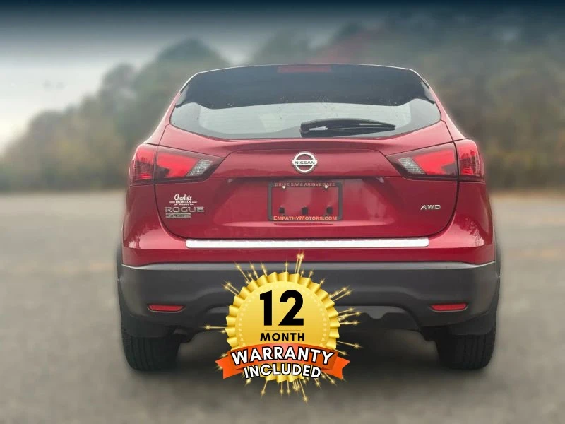 2017 Nissan Rogue - Image 4 of 12