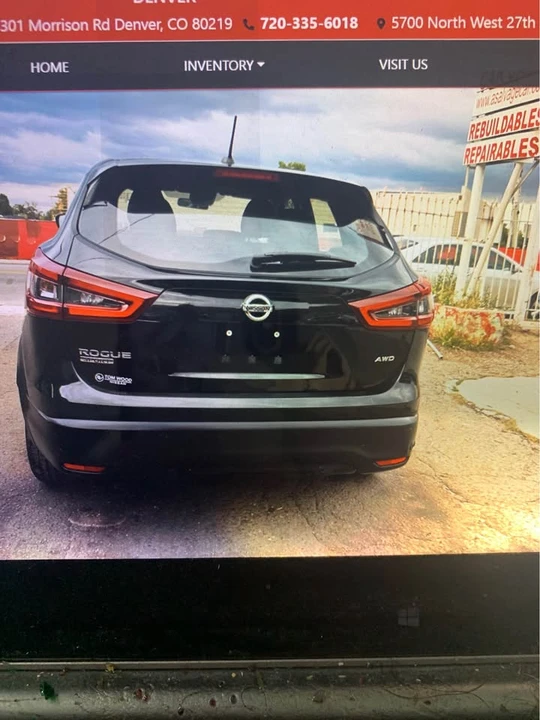 2017 Nissan Rogue - Image 9 of 12
