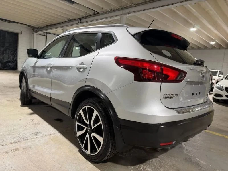 2017 Nissan Rogue - Image 3 of 12