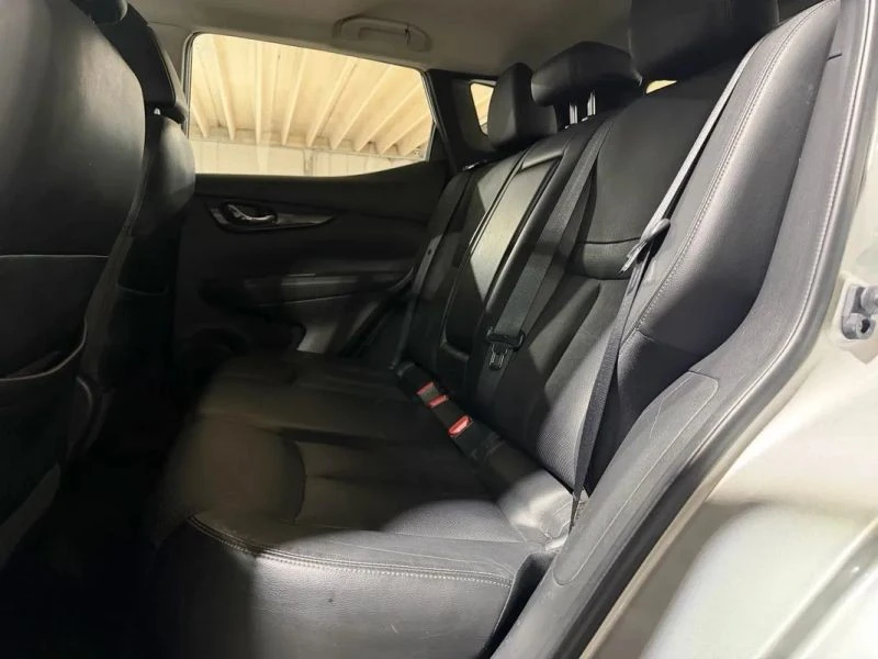 2017 Nissan Rogue - Image 12 of 12