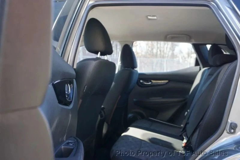 2017 Nissan Rogue - Image 12 of 12