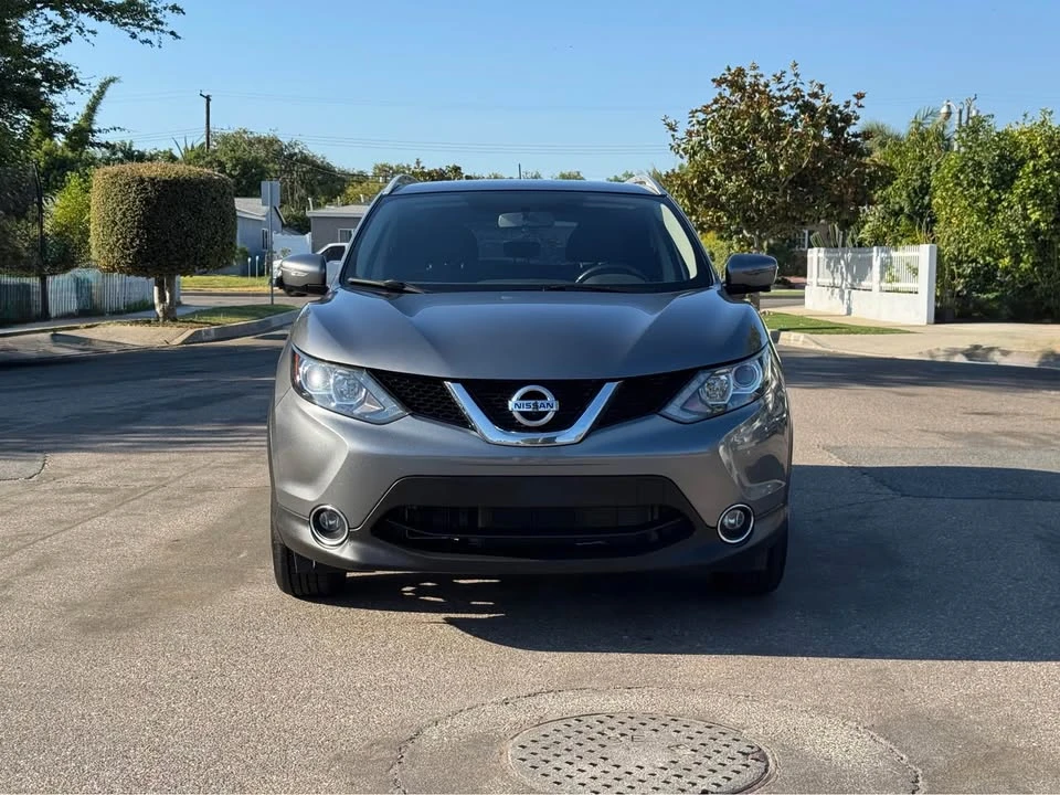 2017 Nissan Rogue - Image 3 of 20