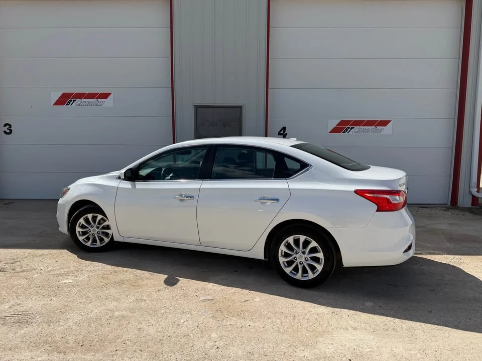 2017 Nissan Sentra 7th Gen - Image 3 of 16