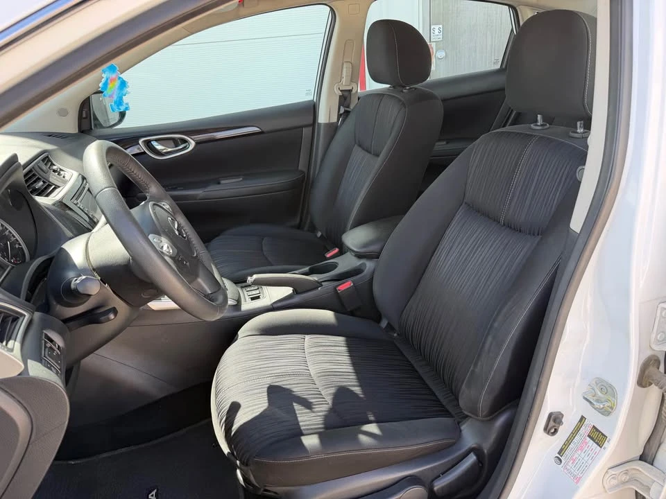 2017 Nissan Sentra 7th Gen - Image 11 of 16