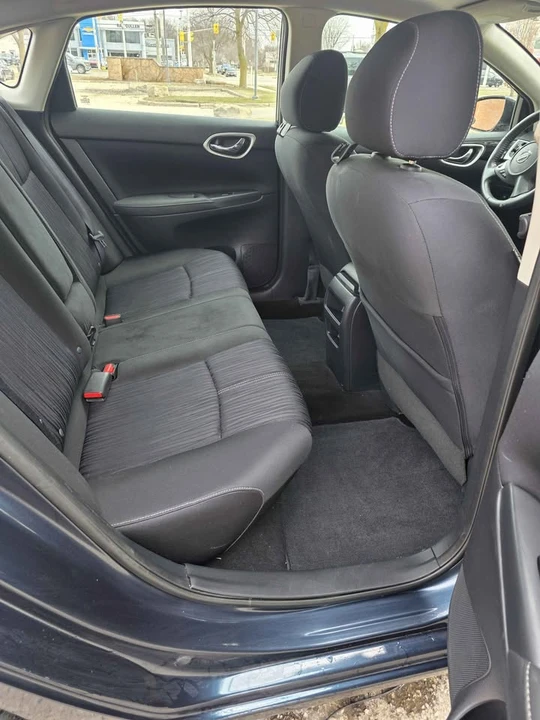 2017 Nissan Sentra 7th Gen - Image 7 of 10