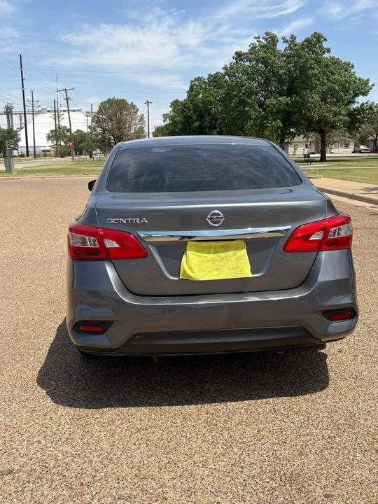 2017 Nissan Sentra 7th Gen - Image 6 of 9