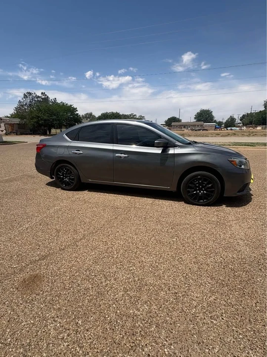 2017 Nissan Sentra 7th Gen - Image 7 of 9