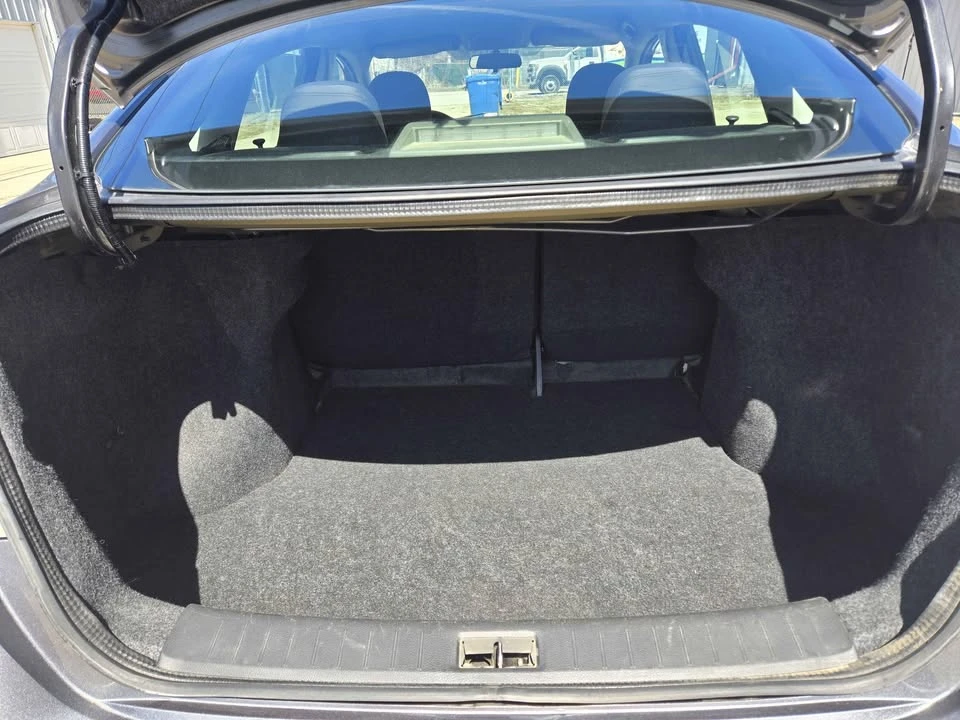 2017 Nissan Sentra 7th Gen - Image 9 of 12