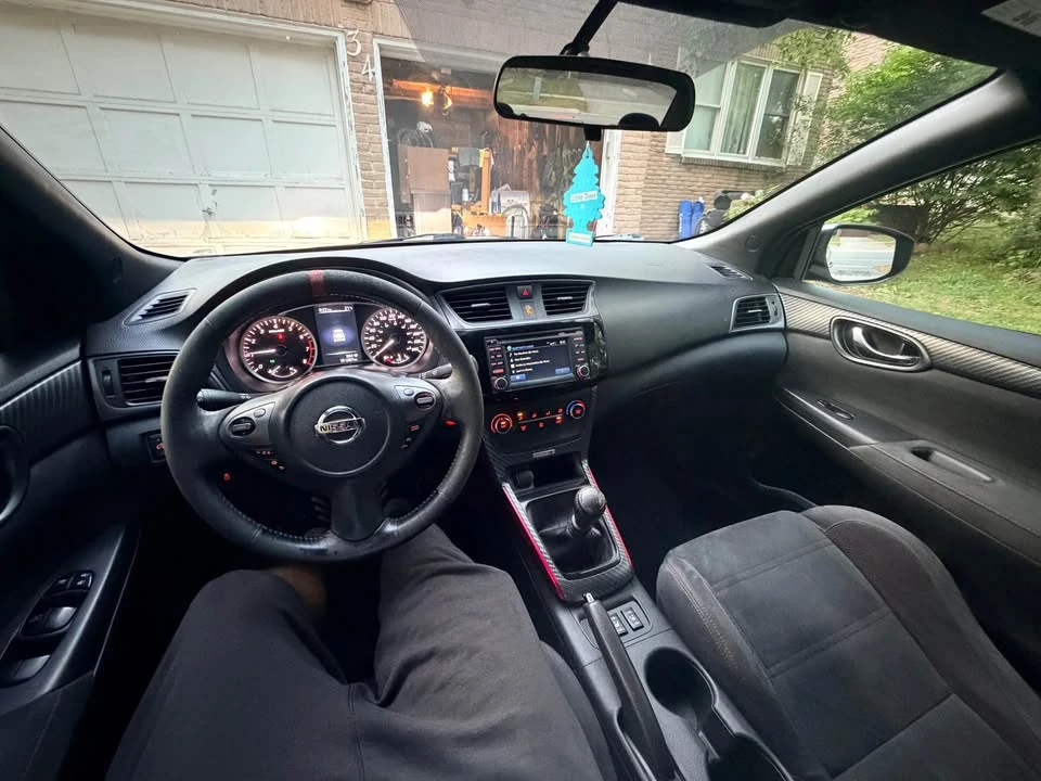 2017 Nissan Sentra 7th Gen - Image 14 of 18