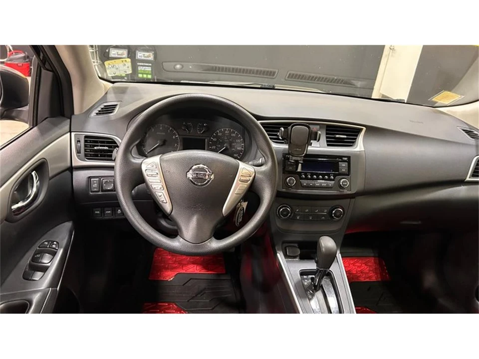 2017 Nissan Sentra 7th Gen - Image 9 of 10
