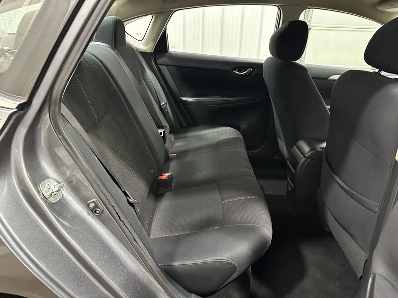 2017 Nissan Sentra 7th Gen - Image 15 of 21