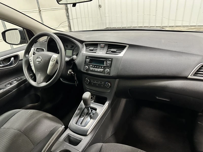 2017 Nissan Sentra 7th Gen - Image 18 of 21