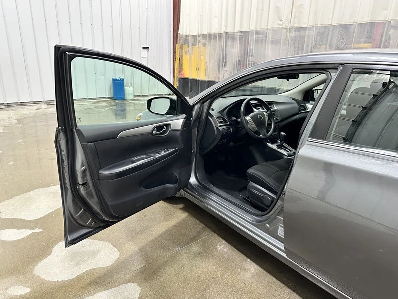 2017 Nissan Sentra 7th Gen - Image 7 of 21