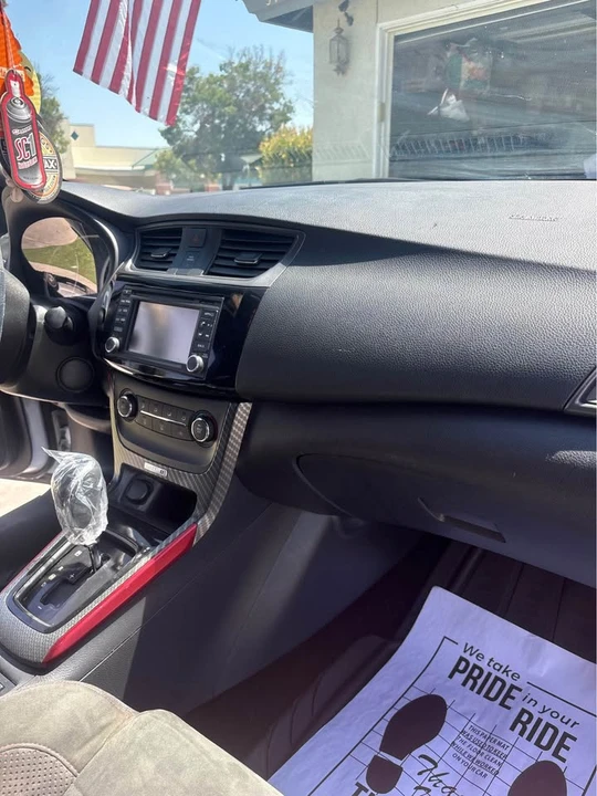 2017 Nissan Sentra 7th Gen - Image 15 of 18