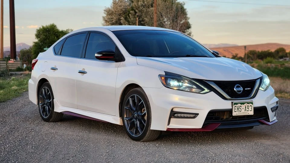 2017 Nissan Sentra 7th Gen - Image 8 of 19