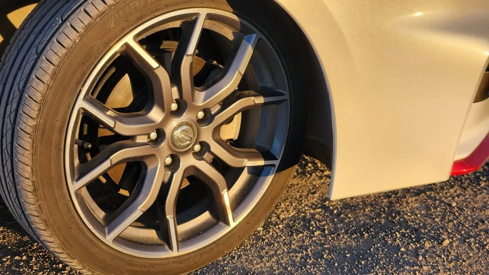 2017 Nissan Sentra 7th Gen - Image 15 of 19