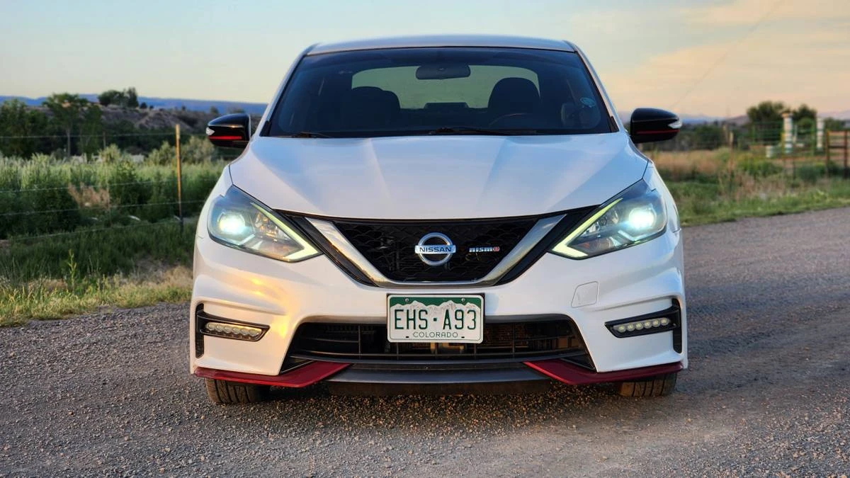 2017 Nissan Sentra 7th Gen - Image 10 of 22