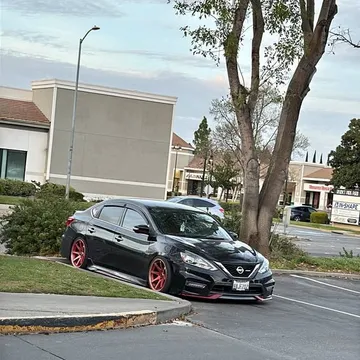 2017 Nissan Sentra NISMO Sedan 4D