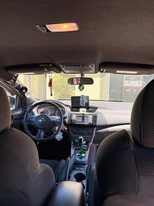 2017 Nissan Sentra 7th Gen - Image 8 of 11