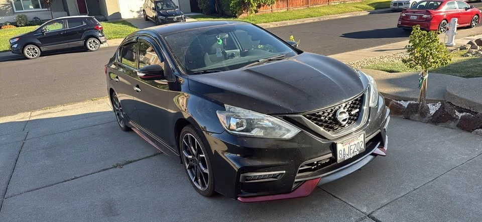 2017 Nissan Sentra 7th Gen - Image 5 of 11