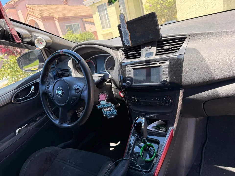 2017 Nissan Sentra 7th Gen - Image 9 of 11