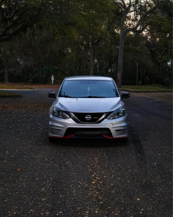 2017 Nissan Sentra 7th Gen - Image 9 of 14