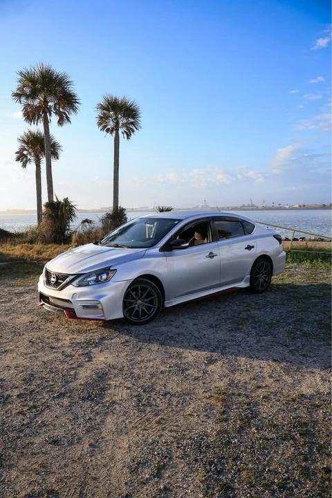2017 Nissan Sentra 7th Gen - Image 2 of 14