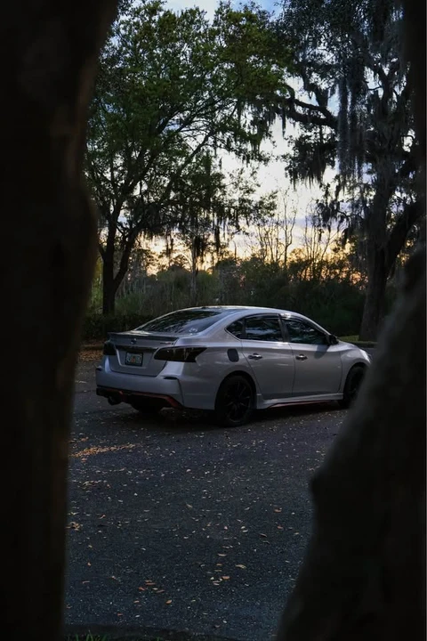 2017 Nissan Sentra 7th Gen - Image 8 of 14