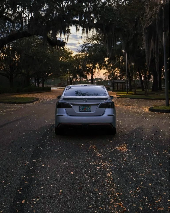 2017 Nissan Sentra 7th Gen - Image 5 of 14
