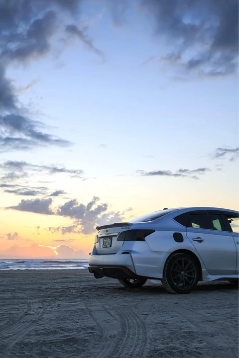 2017 Nissan Sentra 7th Gen - Image 3 of 14