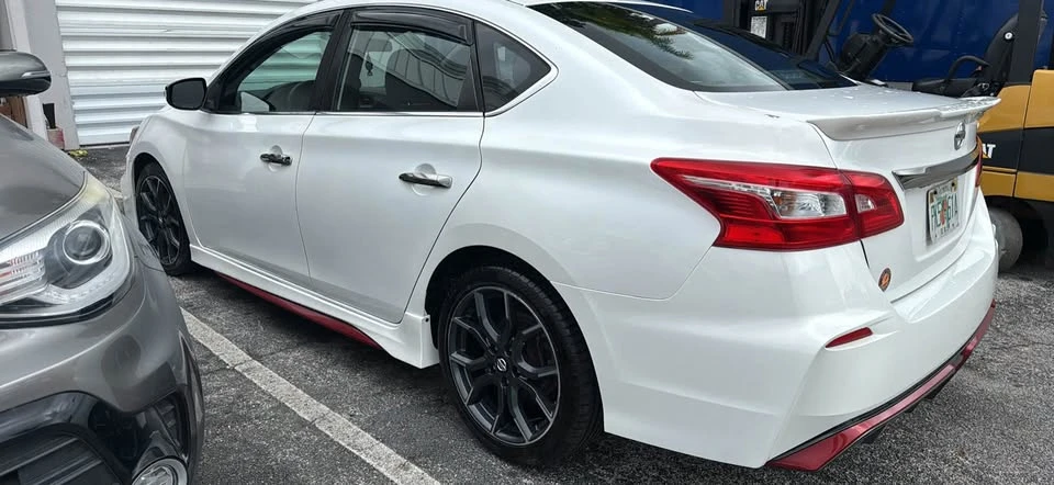 2017 Nissan Sentra 7th Gen - Image 5 of 8