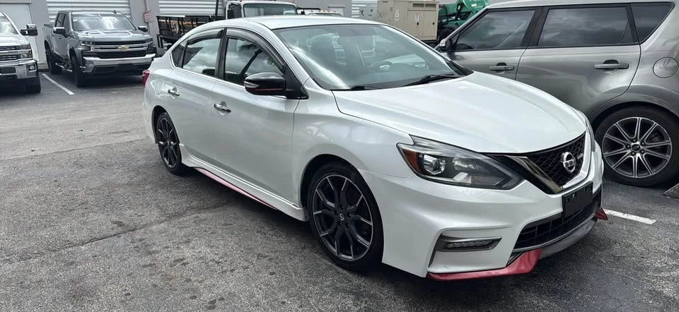 2017 Nissan Sentra 7th Gen - Image 3 of 8