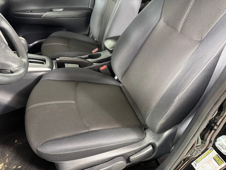 2017 Nissan Sentra 7th Gen - Image 11 of 12