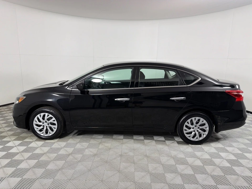 2017 Nissan Sentra 7th Gen - Image 8 of 12