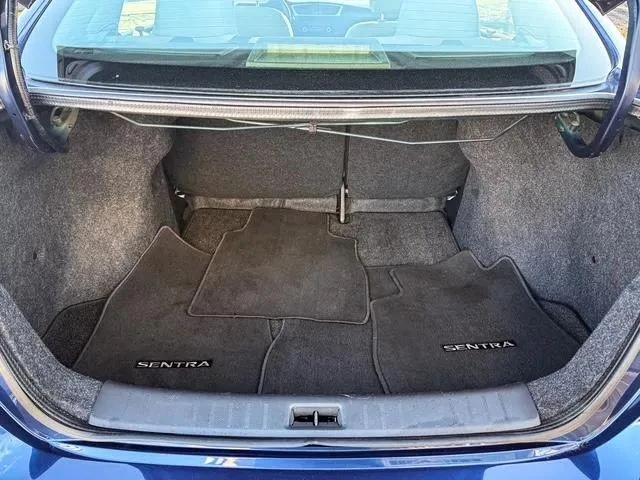 2017 Nissan Sentra 7th Gen - Image 10 of 12