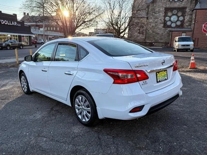 2017 Nissan Sentra 7th Gen - Image 7 of 12