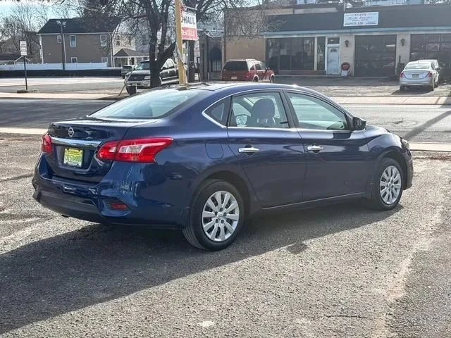 2017 Nissan Sentra 7th Gen - Image 5 of 12