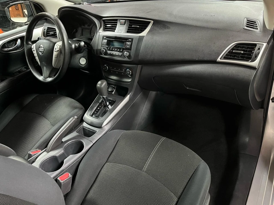 2017 Nissan Sentra 7th Gen - Image 11 of 21