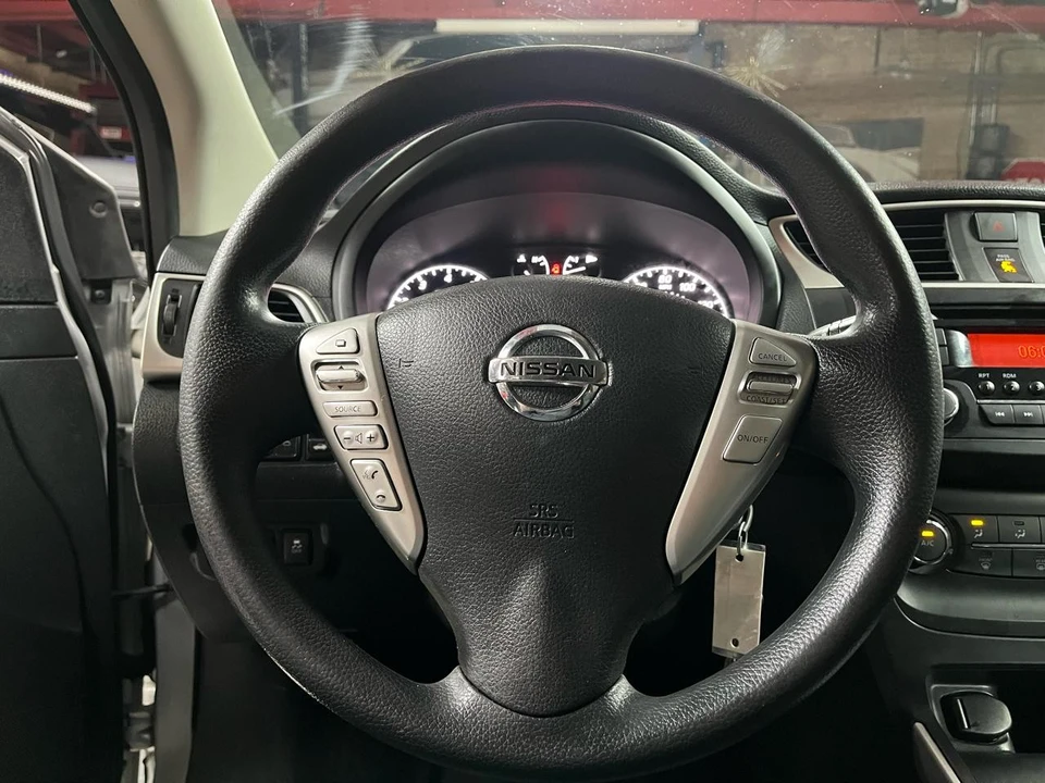 2017 Nissan Sentra 7th Gen - Image 12 of 21