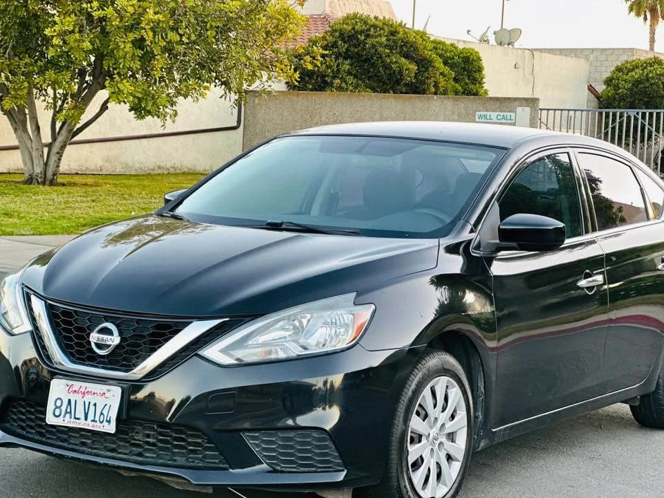 2017 Nissan Sentra 7th Gen - Image 2 of 11