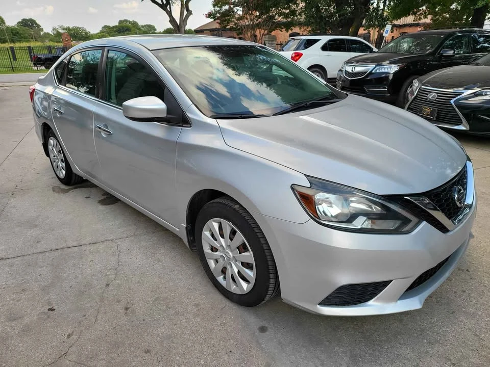 2017 Nissan Sentra 7th Gen - Image 3 of 16