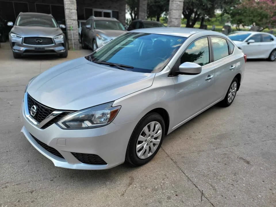 2017 Nissan Sentra 7th Gen - Image 2 of 16