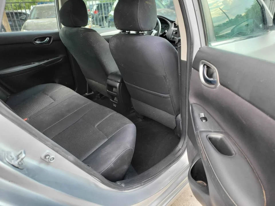 2017 Nissan Sentra 7th Gen - Image 6 of 16