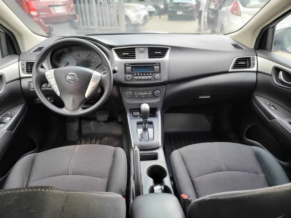 2017 Nissan Sentra 7th Gen - Image 11 of 16