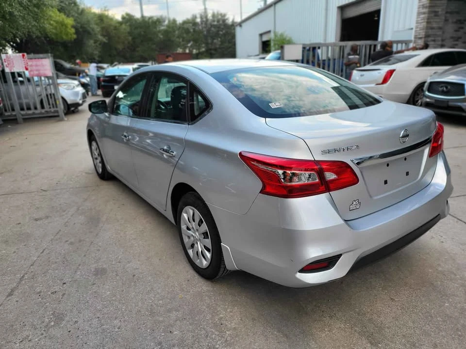 2017 Nissan Sentra 7th Gen - Image 5 of 16
