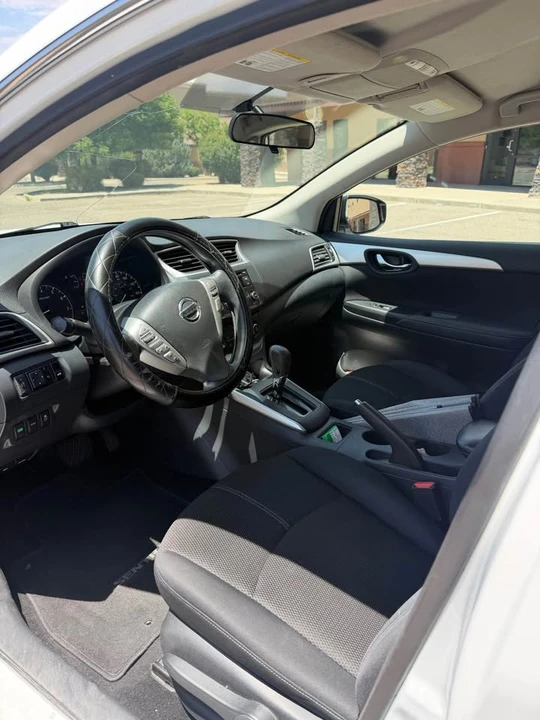2017 Nissan Sentra 7th Gen - Image 6 of 12