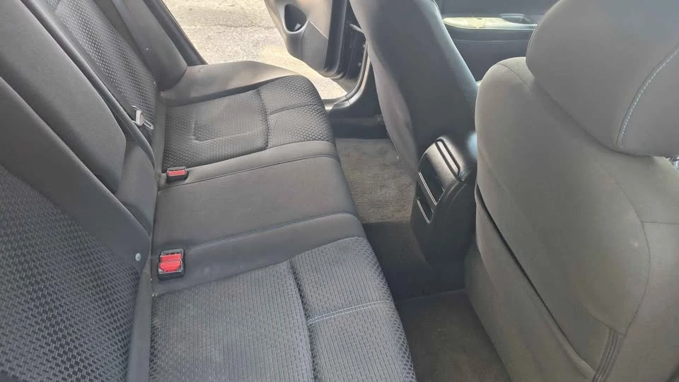2017 Nissan Sentra 7th Gen - Image 9 of 17