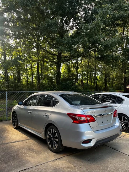 2017 Nissan Sentra 7th Gen - Image 3 of 9