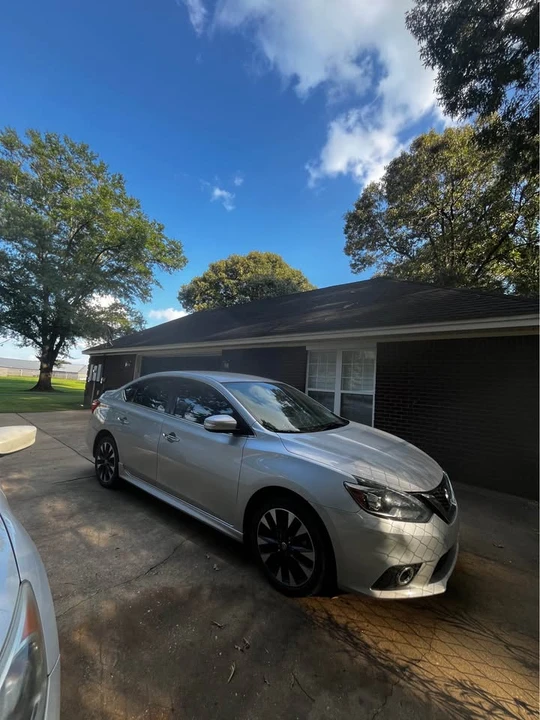 2017 Nissan Sentra 7th Gen - Image 2 of 9